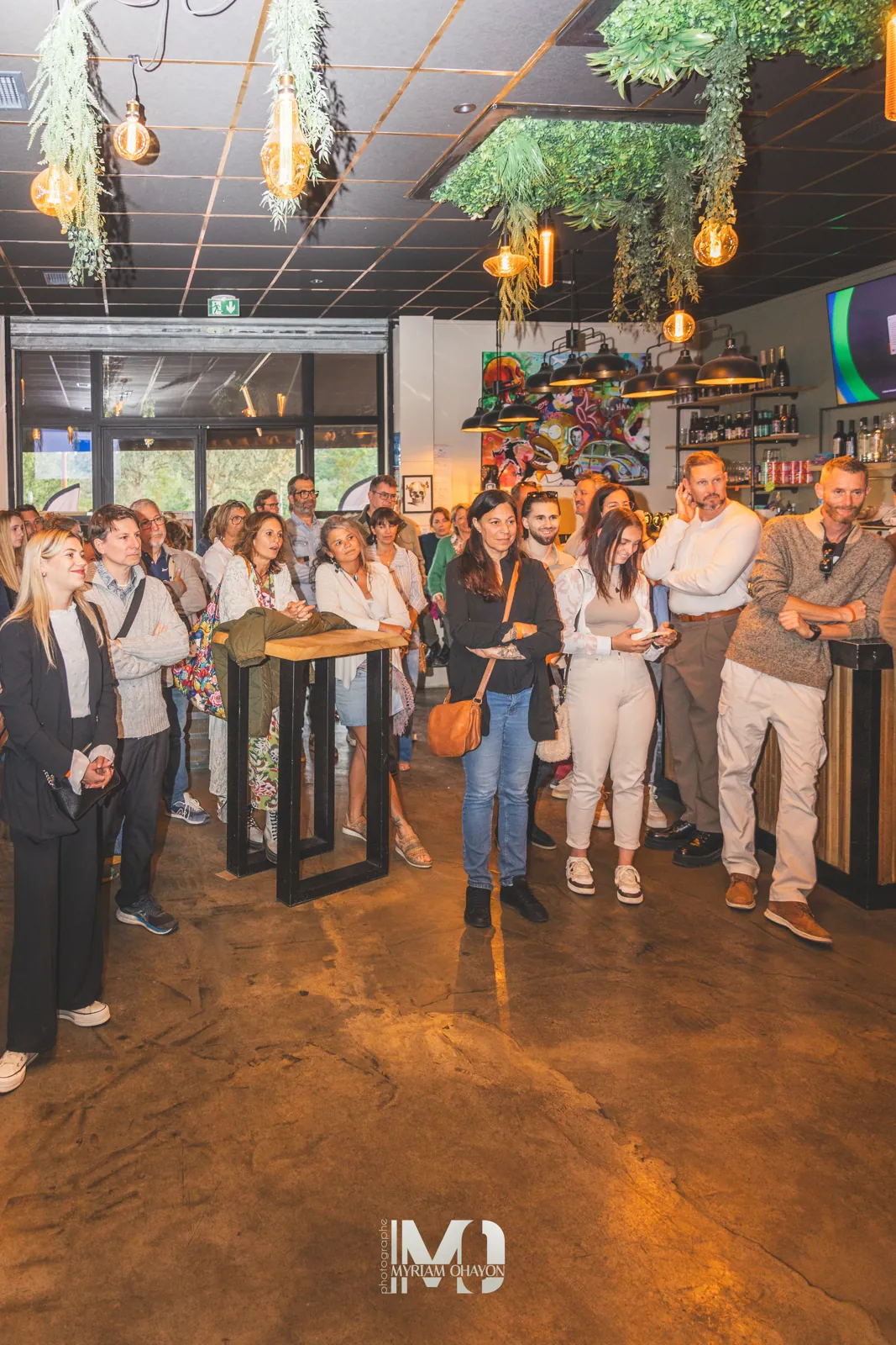À la découverte du lieu, soirée Réseau Actif « Au cœur des entreprises » chez La Base Concept Store, Callian